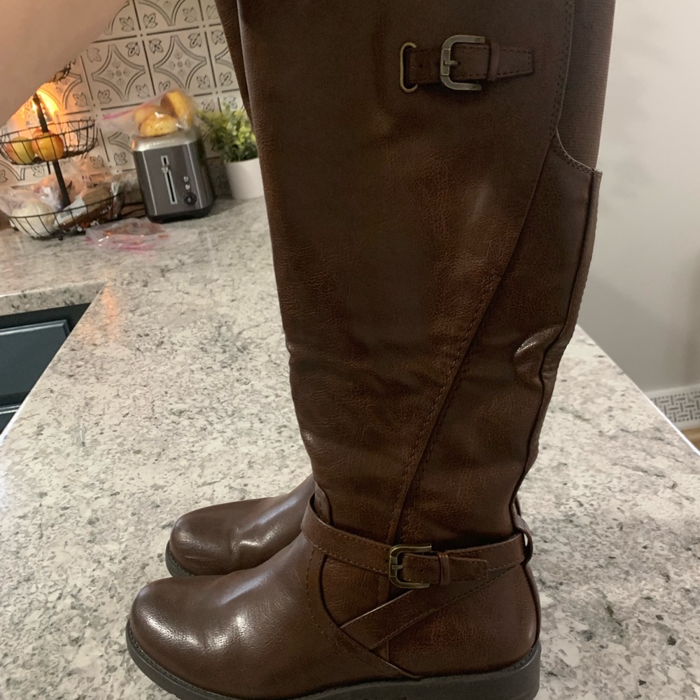 BareTraps Brown Winter & Rain Boots